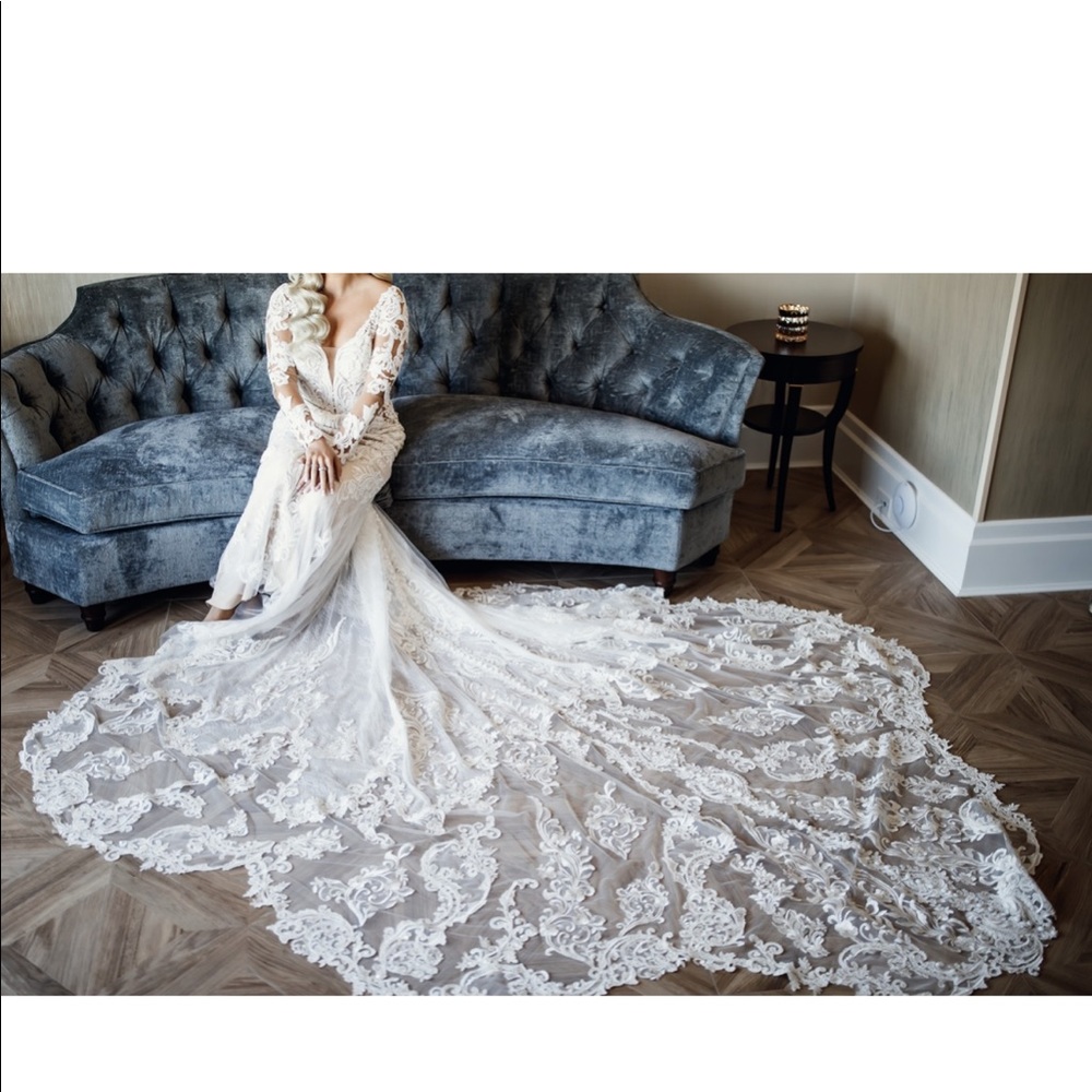 Martina Liana 1111 wedding dress